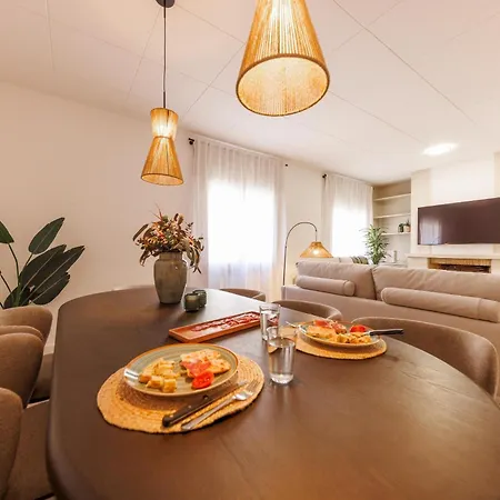 Bravissimo Maragall, Very Spacious And Appartement *