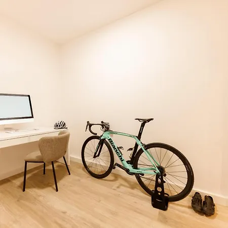 Bravissimo Maragall, Very Spacious And Appartement