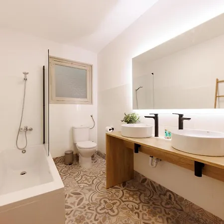 Appartement Bravissimo Maragall, Very Spacious And Gérone
