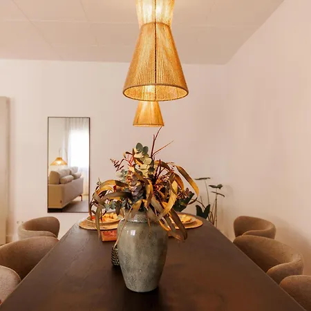 Апартаменты Bravissimo Maragall, Very Spacious And Жирона