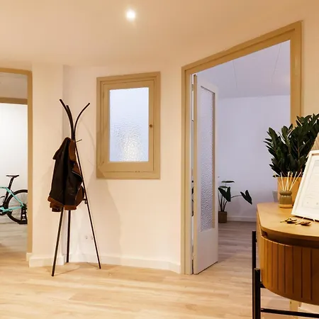 Апартаменты Bravissimo Maragall, Very Spacious And