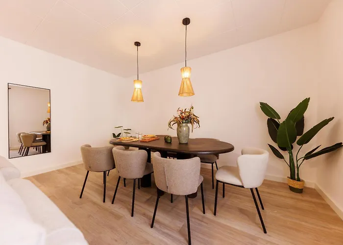 Bravissimo Maragall, Very Spacious And Gerona