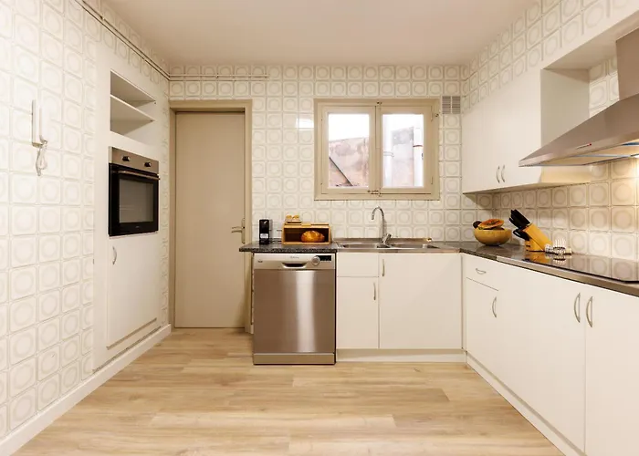 Bravissimo Maragall, Very Spacious And * Gerona