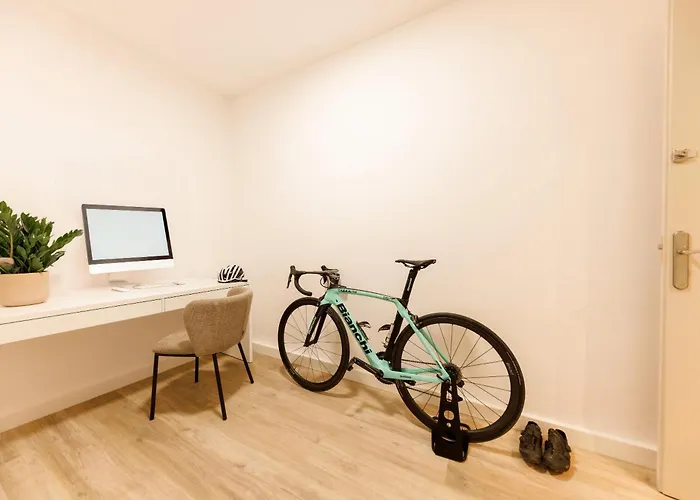 Bravissimo Maragall, Very Spacious And Appartement