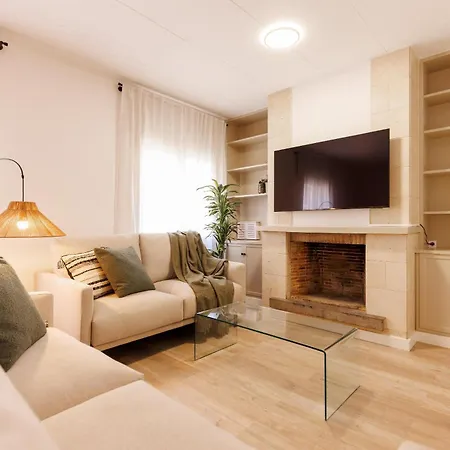 דירה Bravissimo Maragall, Very Spacious And ז'ירונה